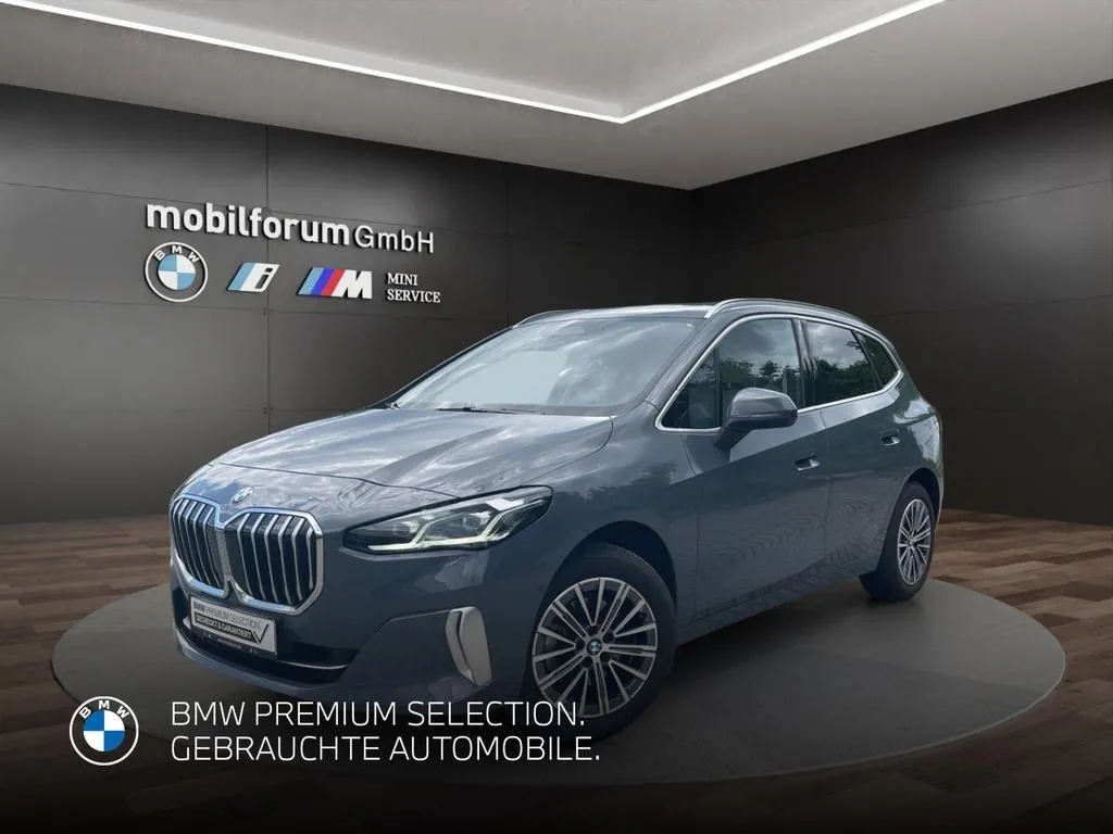 BMW 220