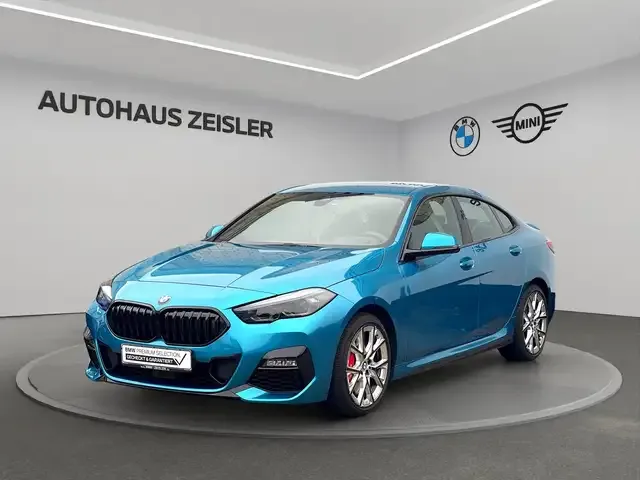BMW 220