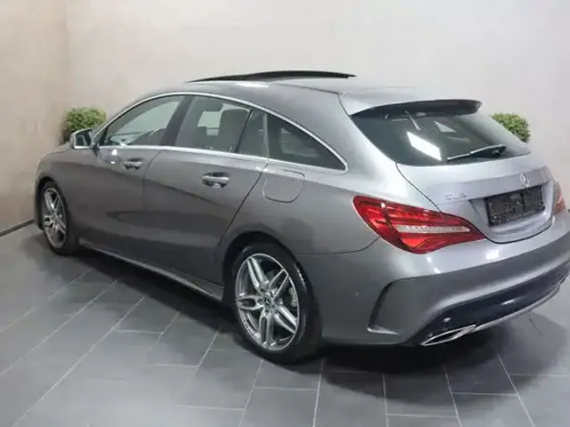 Mercedes-Benz Sonstiges