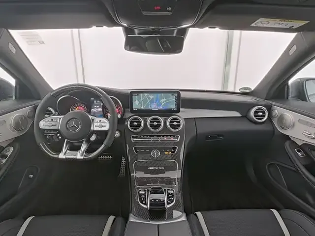 Mercedes-Benz C 63 AMG