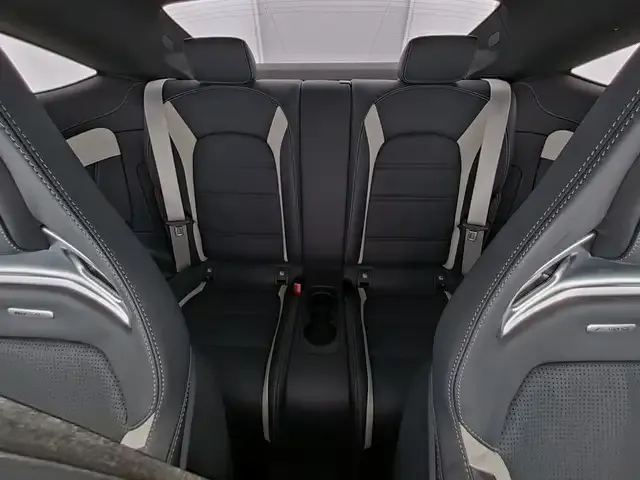 Mercedes-Benz C 63 AMG
