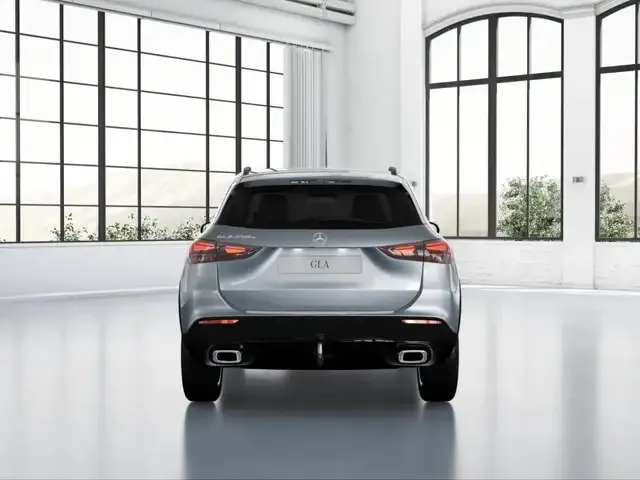 Mercedes-Benz GLA 250