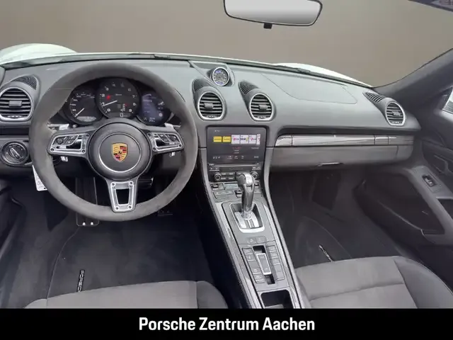 Porsche 718 Spyder