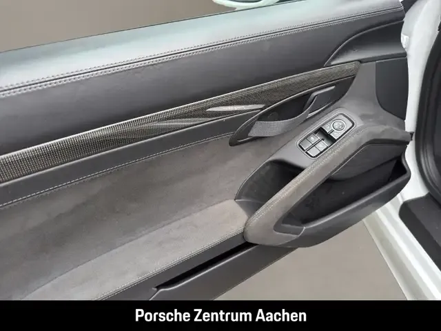 Porsche 718 Spyder
