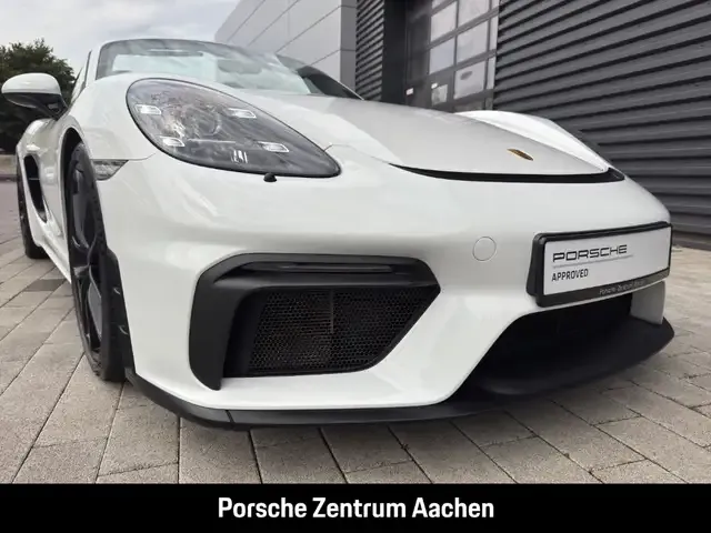 Porsche 718 Spyder
