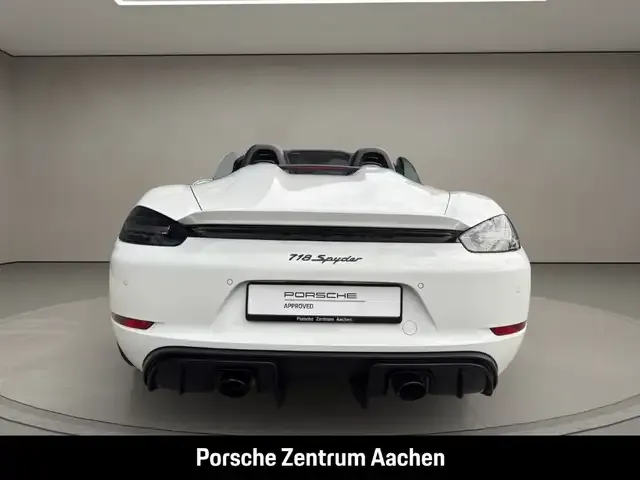 Porsche 718 Spyder