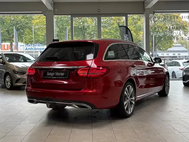 Mercedes-Benz C 300