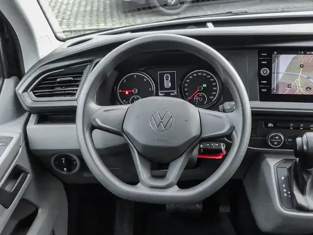 Volkswagen T6.1 Caravelle