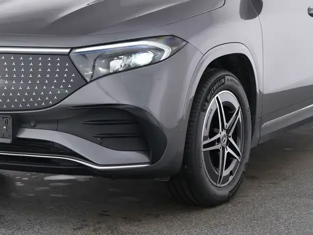 Mercedes-Benz EQA 300