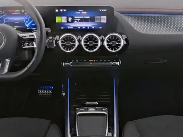 Mercedes-Benz EQA 300