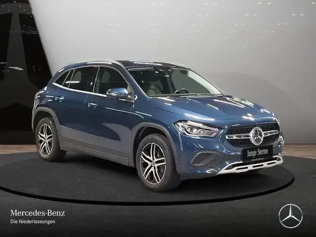 Mercedes-Benz GLA 250