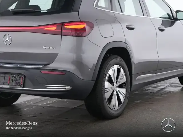 Mercedes-Benz EQA 300