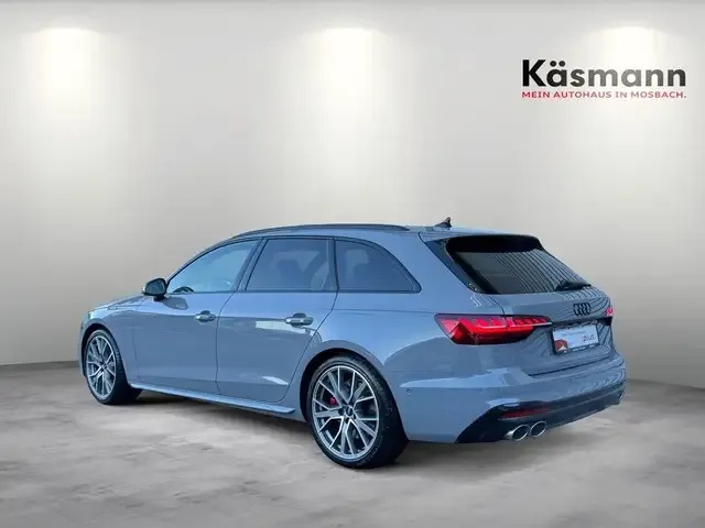 Audi S4