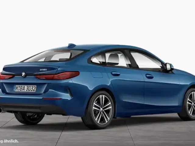 BMW 218