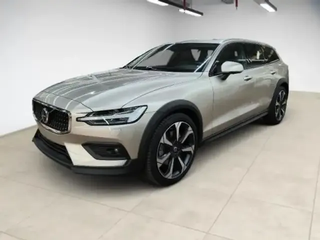 Volvo V60 Cross Country