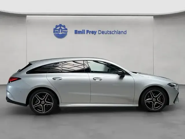 Mercedes-Benz CLA 180