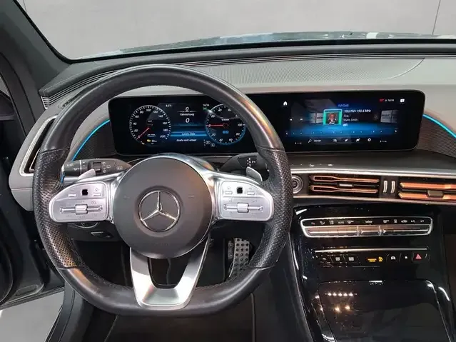 Mercedes-Benz EQC 400