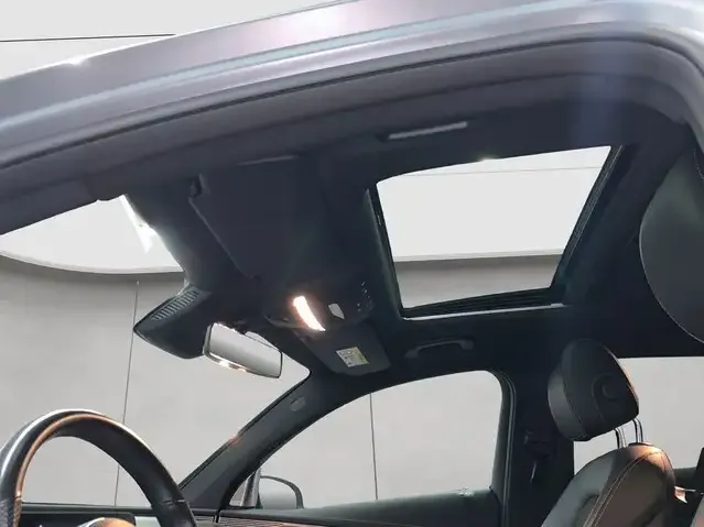 Mercedes-Benz EQC 400