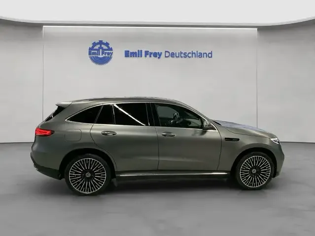 Mercedes-Benz EQC 400
