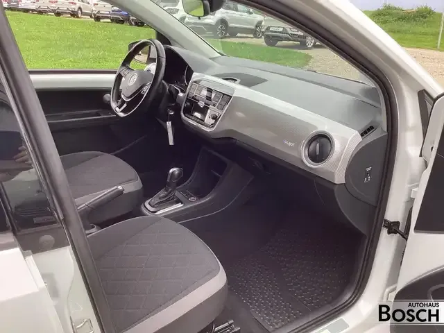 Volkswagen e-up!