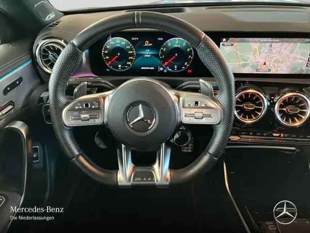 Mercedes-Benz CLA 45 AMG