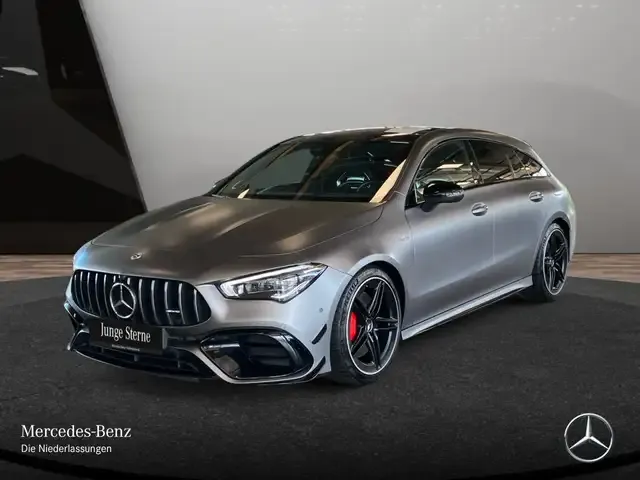 Mercedes-Benz CLA 45 AMG
