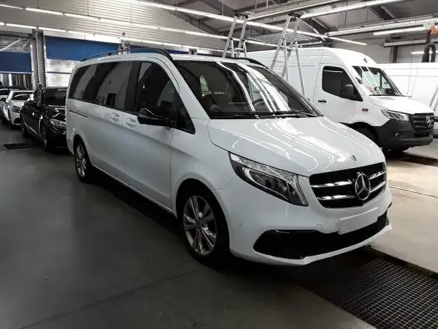 Mercedes-Benz V 300