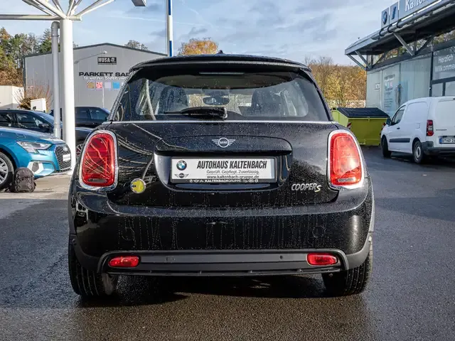 MINI Cooper SE