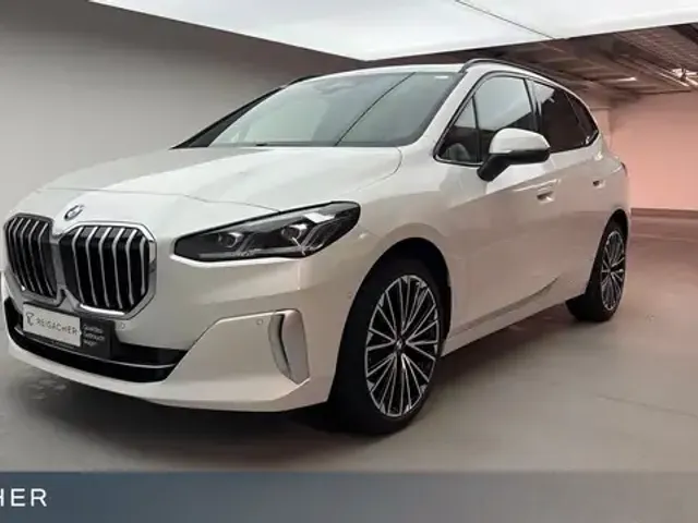 BMW 220