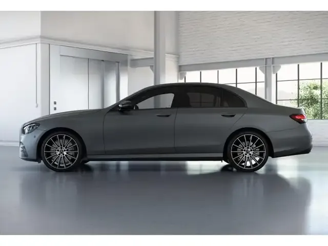 Mercedes-Benz E 400