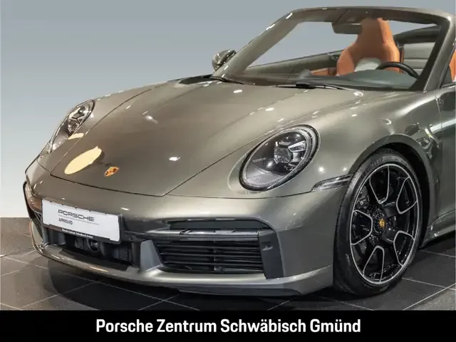 Porsche 992