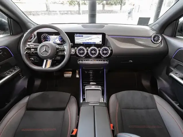 Mercedes-Benz GLA 180
