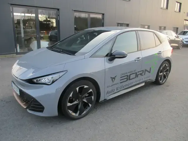 CUPRA Born