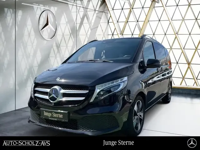 Mercedes-Benz V 250
