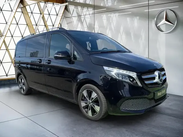 Mercedes-Benz V 250