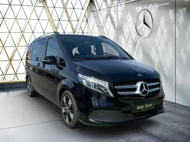Mercedes-Benz V 250