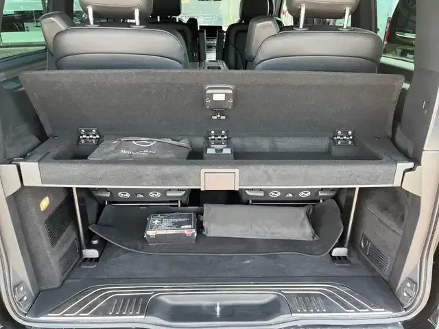 Mercedes-Benz V 250