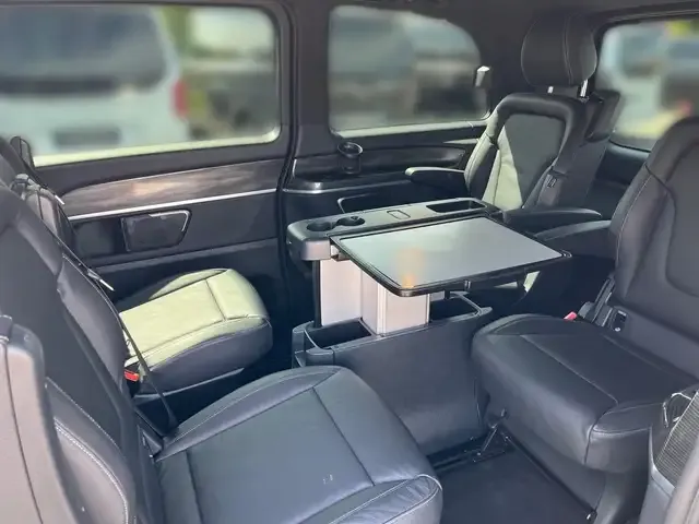 Mercedes-Benz V 250