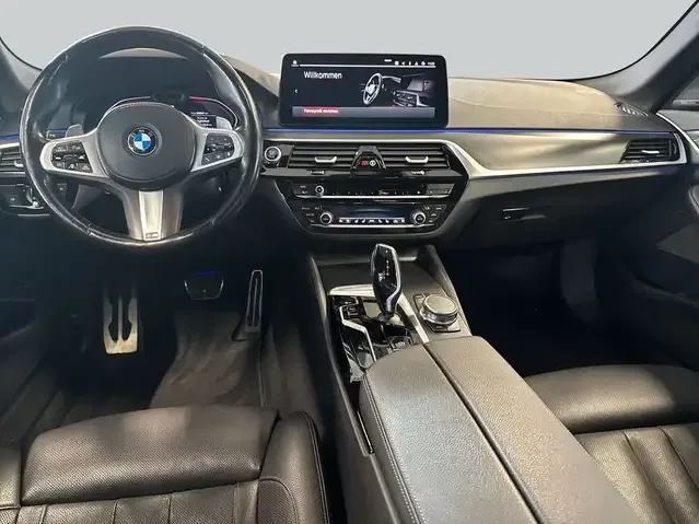 BMW 540