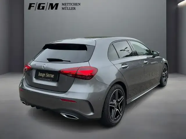 Mercedes-Benz A 220