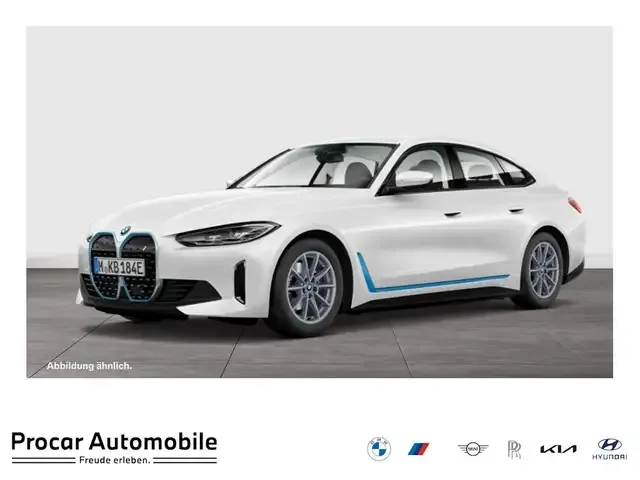 BMW i4