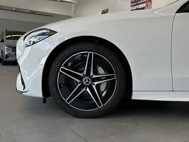 Mercedes-Benz C 200