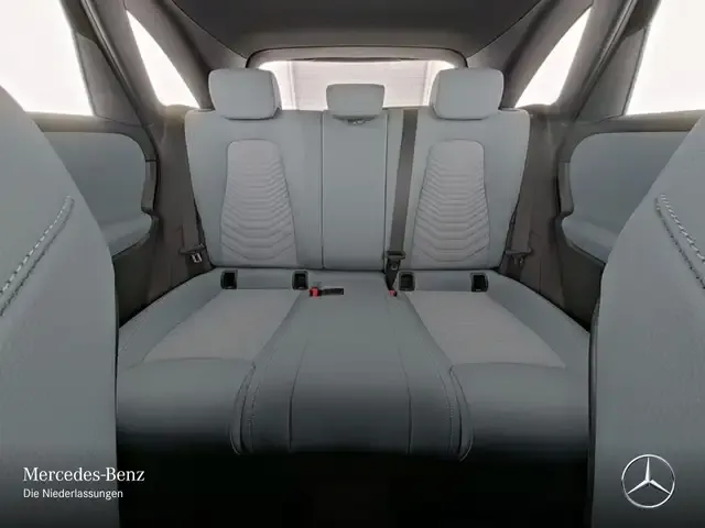 Mercedes-Benz B 250