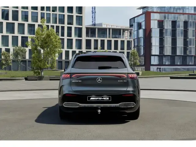 Mercedes-Benz EQE SUV