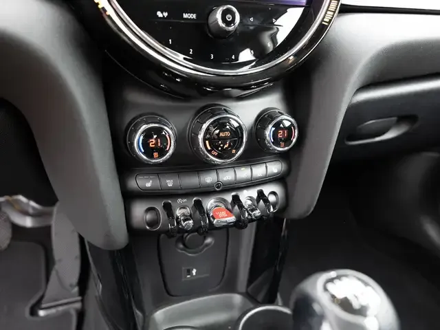 MINI Cooper E