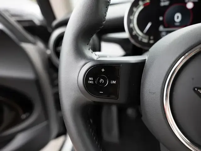 MINI Cooper E