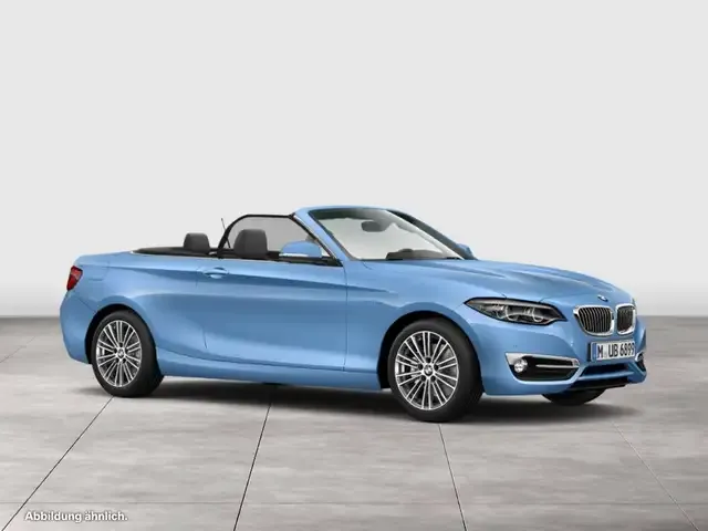 BMW 220