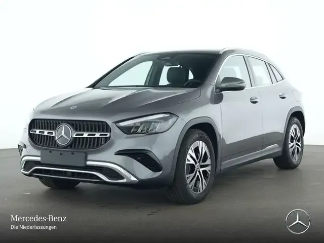 Mercedes-Benz GLA 180