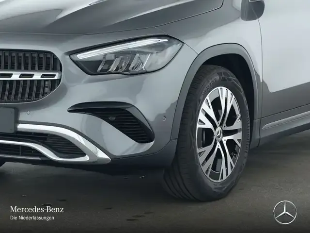 Mercedes-Benz GLA 180