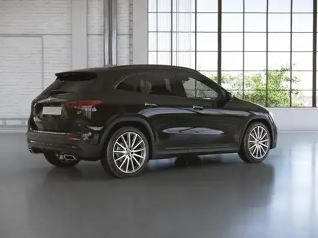 Mercedes-Benz GLA 200